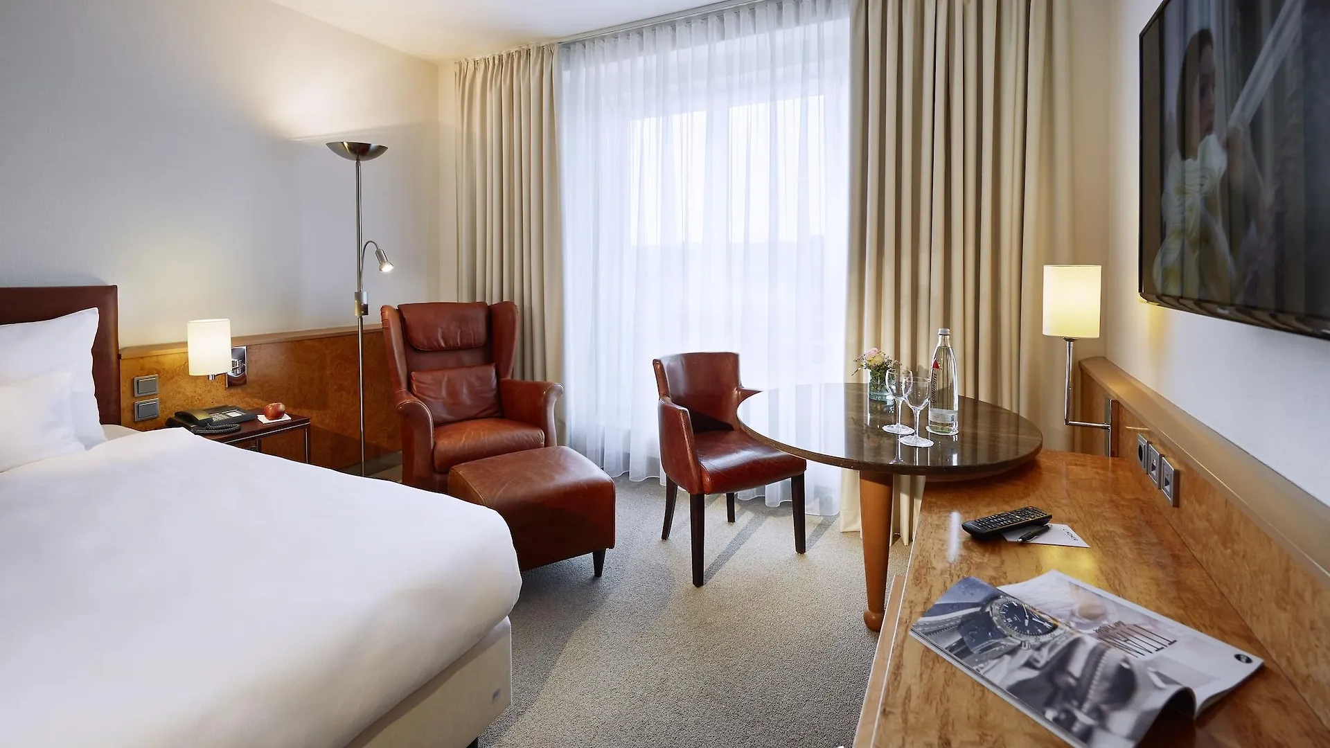 Lindner Hotel Dusseldorf Airport, Part Of Jdv By Hyatt 4*,