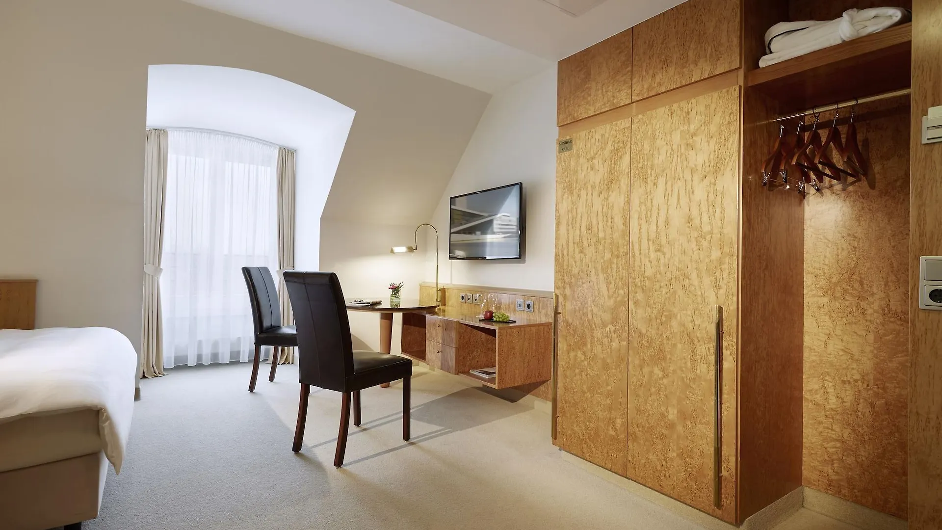 Lindner Hotel Dusseldorf Airport, Part Of Jdv By Hyatt
