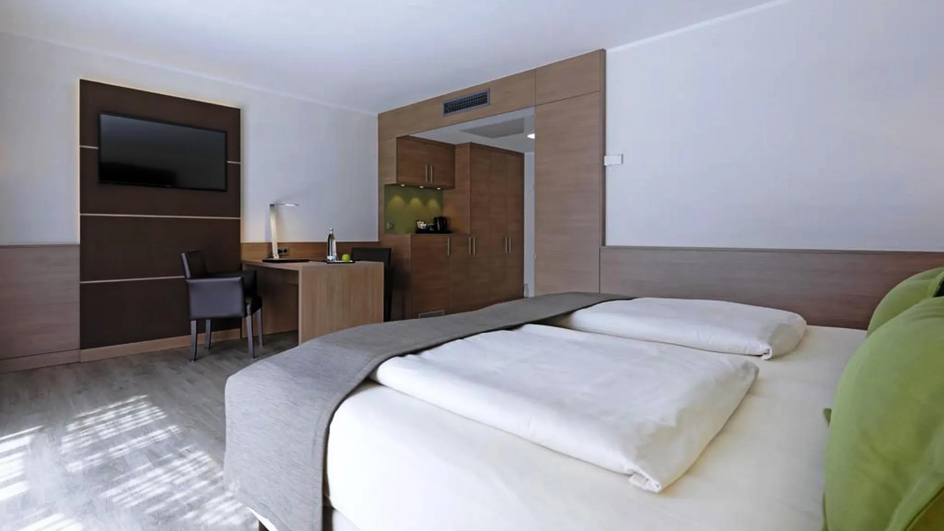 Lindner Hotel Dusseldorf Airport, Part Of Jdv By Hyatt